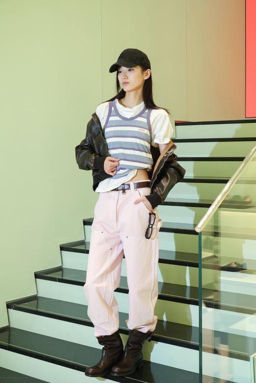 普拉达  26Ss新款条纹背心（MM） 商品图12