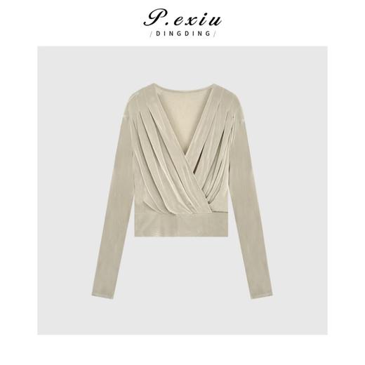03-5潘依绣丁丁宠粉法式气质不规则V领长袖上衣Q3256 商品图0