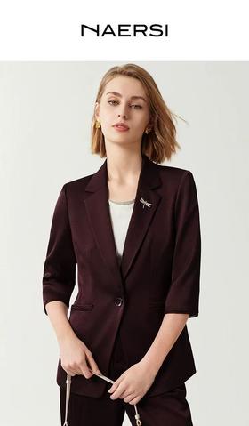 娜尔思NAERSI女装缎光西服NA02838A6