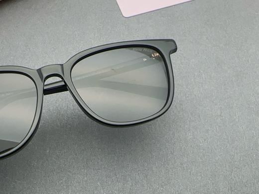 缪*缪新款太阳镜 墨镜 Mod: SMU B03-F（JH） 商品图8