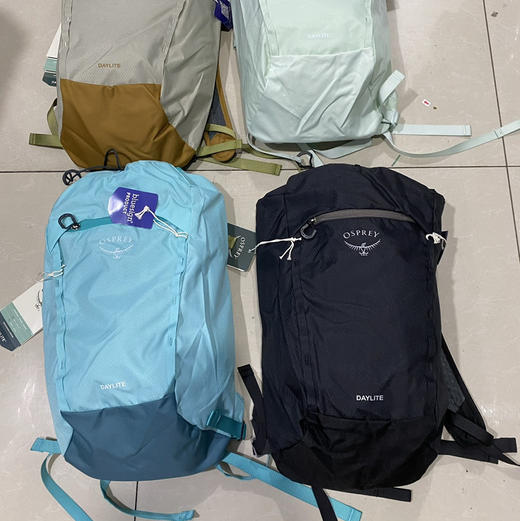 小鹰超轻双肩包户外书包15L 商品图6
