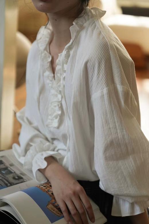 F032956法式浪漫花边领提花肌理荃棉全棉长袖衬衫 商品图3