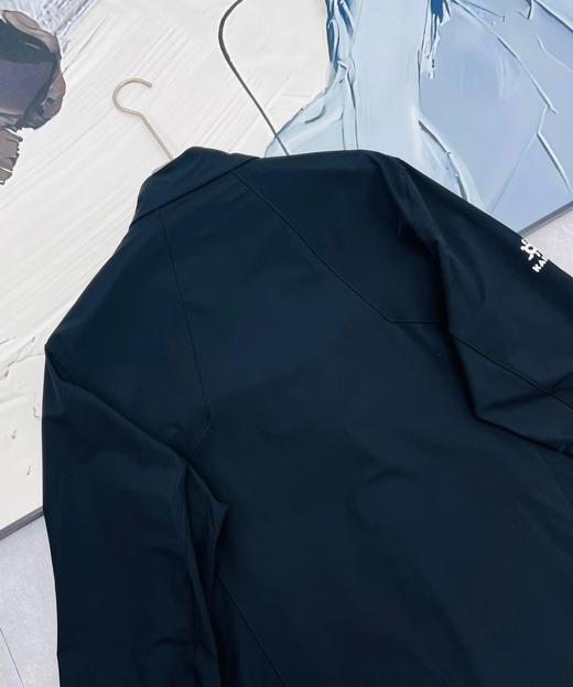 F032935户外通勤日常休闲防风防水透气不闷汗男士外套上衣 商品图7