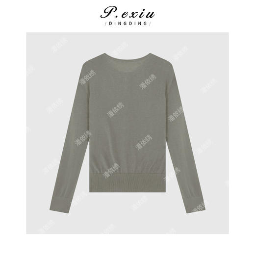 03-5潘依绣丁丁宠粉简约排扣设计针织上衣Q99821 商品图1