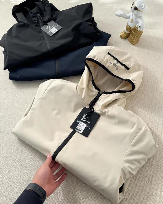 F032984春季新品简约大方男子商务休闲连帽夹克外套 商品图6