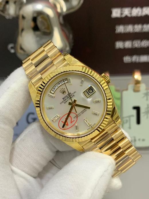 VS厂新品星期日历型 ，全金白贝钻 ，V2然后进行了18k包金处理过的 ，丹东3235机芯 整个手表基于正品original原版开model super copy版本，做工精良 打磨精细乃精品中的精品 商品图4