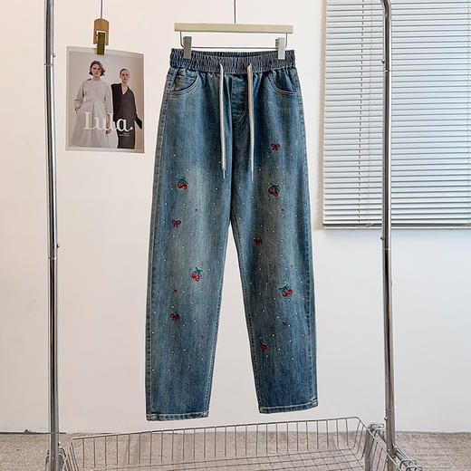 丁摩 早春新款刺绣樱桃烫钻时尚宽松【老爹裤】大码女装6ZF-52699 商品图1