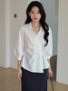 F032961法式抗皱设计感收腰显瘦v字翻领不规则衬衫 商品缩略图4