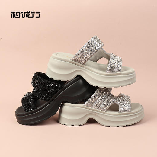 和诚行2026夏季新款时尚百搭厚底增高轻便舒适烫钻女式拖鞋2120022 商品图1