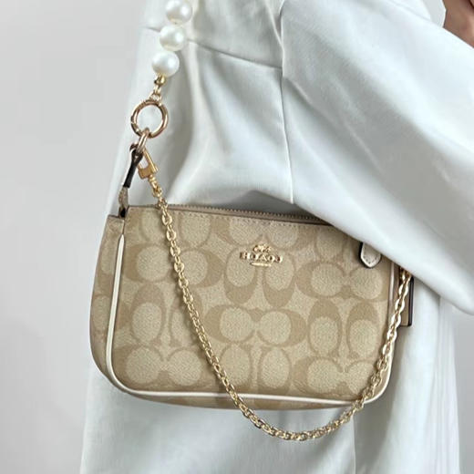 【699元任选 COACH蔻驰合集】经典托特包 ｜枕头包｜斜挎包 ｜贝壳包 经典老花 通勤百搭 香港直邮 清关约7个工作日 商品图7