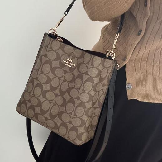 【新款Mollie水桶包】COACH蔻驰 单肩斜挎手提腋下包 香港直邮 赠礼盒礼袋 清关约7个工作日 -w 商品图3