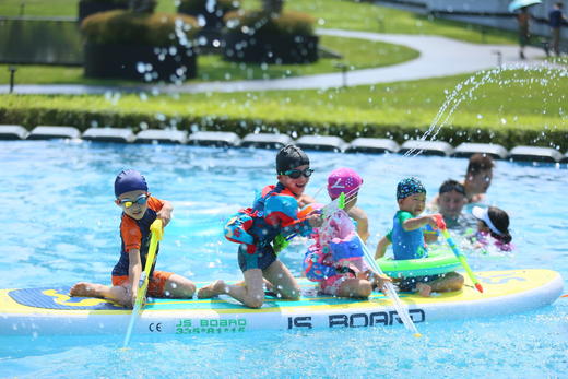 即买即用，度假式遛娃【天府新区-蔚蓝欢乐世界】全天不限时畅玩，5000平米室内+室外空间，英国原装进口安全的儿童设备 商品图1