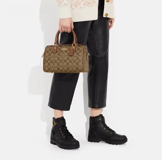 【699元任选 COACH蔻驰合集】经典托特包 ｜枕头包｜斜挎包 ｜贝壳包 经典老花 通勤百搭 香港直邮 清关约7个工作日 商品图9