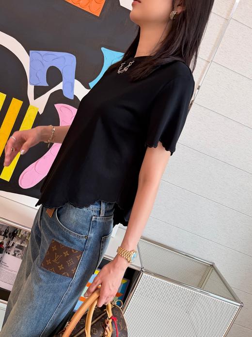 驴家 2026春夏最新款软糯垂顺的高定面料短袖 商品图0