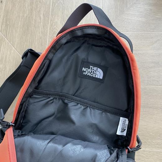 二店y 超轻量化设计 ，北家户外炸街胸包 单肩包 商品图11