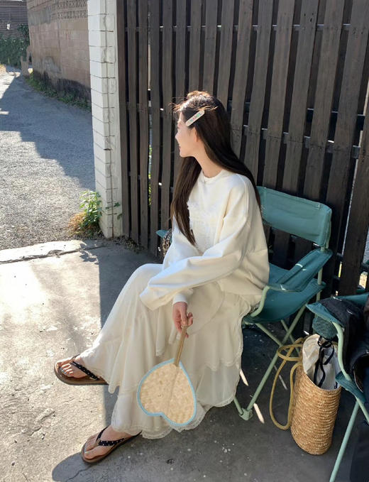 会跳舞的蕾丝蛋糕芊芊显瘦松紧腰半裙 商品图4