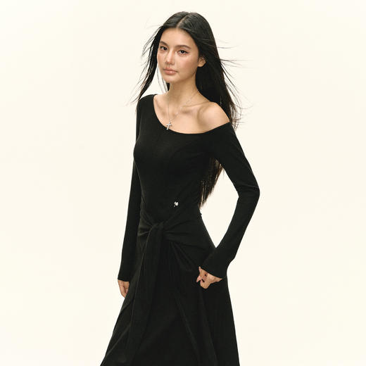 Ariseism 美式复古高级感斜肩绑带长袖长裙女春季新款修身连衣裙 商品图4