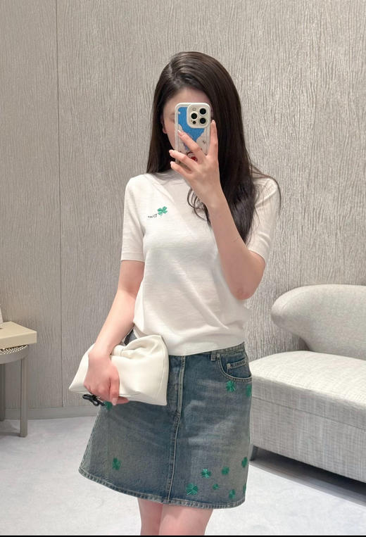 迪奥 四叶草刺绣牛仔半裙 （MM） 商品图8