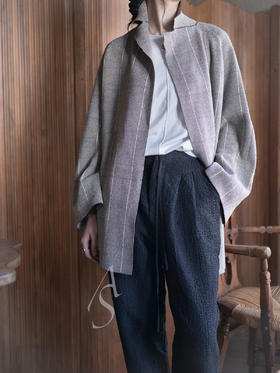 Boboutic 26SS 奶油/米褐格纹绢丝针织廓形夹克