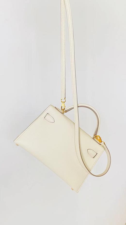 【纯手缝定制不退换】爱马仕 mini kelly 二代 奶昔白 金扣（MM） 商品图4