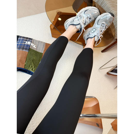 2603501    LU女士瑜伽裤 Wunder Train 高腰中长紧身裤 21" 商品图7