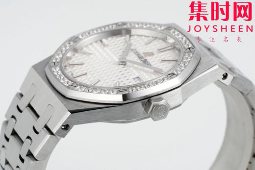 ZF爱彼皇家橡树67650/67651系列 升级版 女士石英腕表 表径33mm—方寸橡树间，定格时光雅！ 商品图5