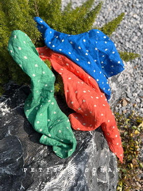 1500积分兑换 PETIT SCHAN小闪 Dopamine Station 多巴胺补给站 纯亚麻印花波点小方巾