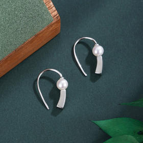 子佩集【月弧星轨】银S925珍珠惜王妃耳钉【AYEH0001】弯钩2602