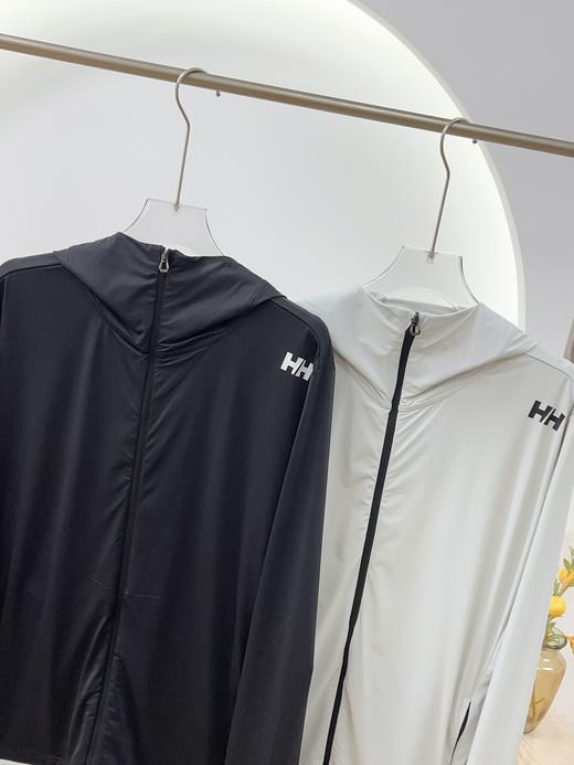 点此购买 海丽汉森夏季男士UPF100+防晒凉感户外追光防晒衣 qk 343695 商品图14