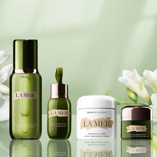 【春季焕新】【香港免税店🇭🇰】送礼盒礼袋！LA MER/海蓝之谜 「新版」小王炸四件套（精萃水150ml+精华露50ml+经典面霜60ml+浓缩眼霜15ml）·香港直邮 商品图4