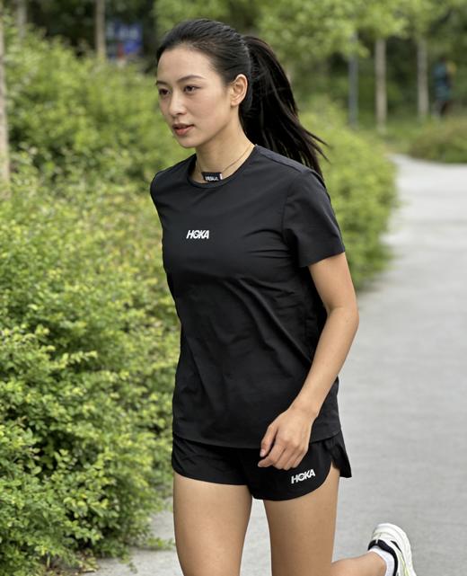 即发订单，HOKA 基础款速干短袖T恤（三色合集） 男女通穿  压胶HK短袖 商品图5