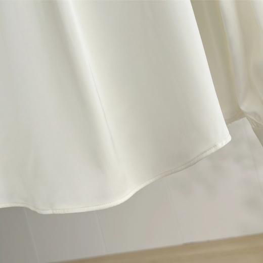 「自」全新升级【铂金会员321/天猫429/差价108】(42932)洛诗琳法式真丝衬衫女2026春季新款气质百搭通勤正肩上衣 商品图3