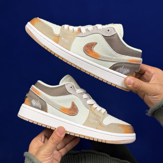Air Jordan AJ1 Low 低帮系列  第175色做旧牛仔枫叶 商品图2