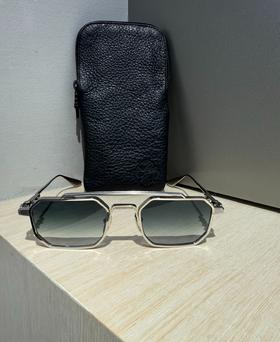 logo太阳眼镜ba009