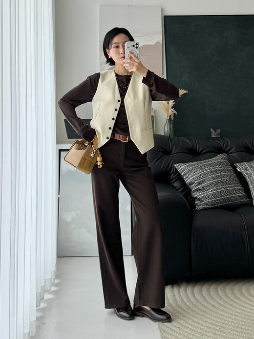 「工厂团购上新」100%羊毛 时尚通勤款 双色纽扣马甲2525 商品图2