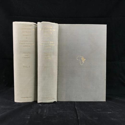1952年 东非与东北非鸟类图鉴（全2卷） 数百幅插图 漆布精装大32开 商品图0