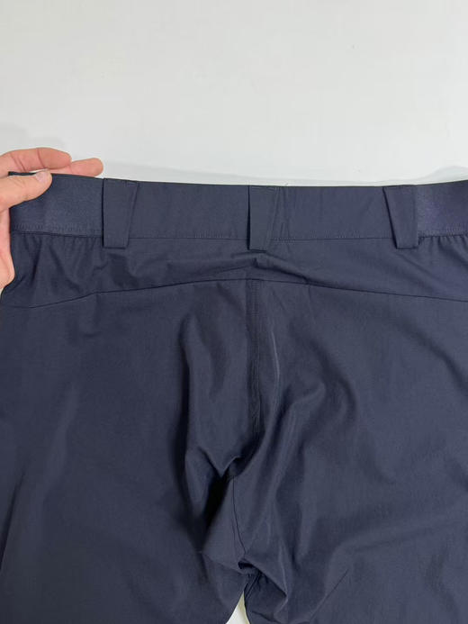 原单正品 Salomon WAYFARER 软壳徒步裤，征服每一步的自信选择！
黑色M-XXL  绿色 S-XXL 商品图9