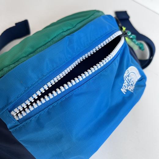 点此购买 北面男女款登山斜挎包运动腰包 qk 343704 商品图9