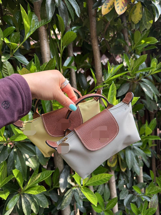 330-1 首发巨折 26新色 奶奶的低饱和度 龙虾手机包 附赠肩带 可以手拎 单肩斜挎 商品图1