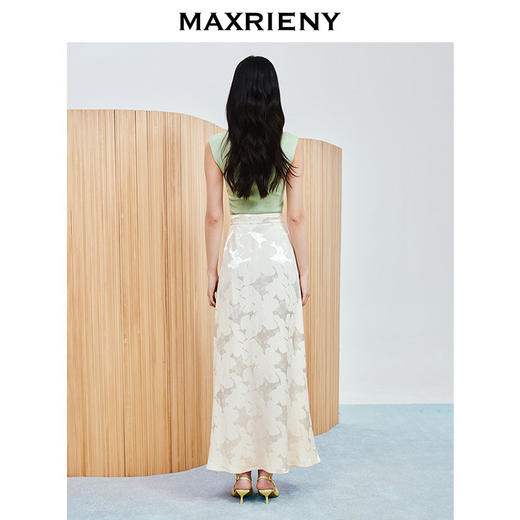 【商场同款-春游记】MAXRIENY优雅复古小a型印花半裙25夏淡人穿搭(货号:MC86SK037) 商品图3