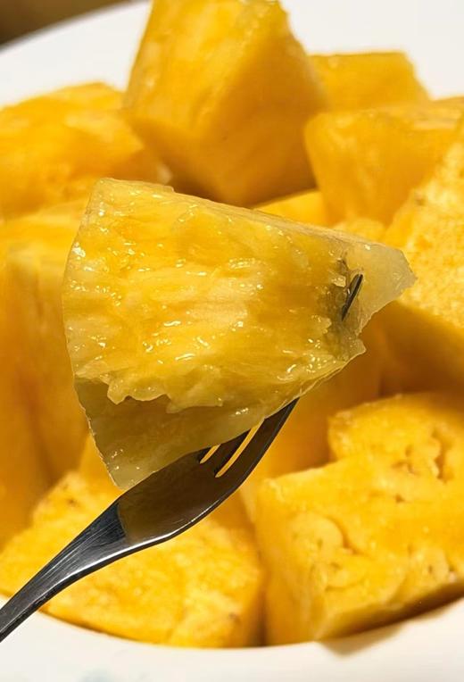 周二取货：【单个芒果凤梨】 一个2斤左右，独特芒果味，果味浓郁，超级好吃！ 商品图2