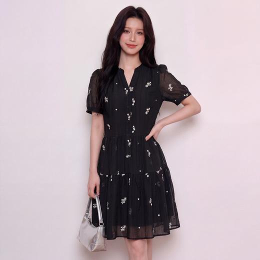 奢姿大码女装2026夏季减龄刺绣半开V领连衣裙胖妹妹时尚气质裙子9962854731 商品图3