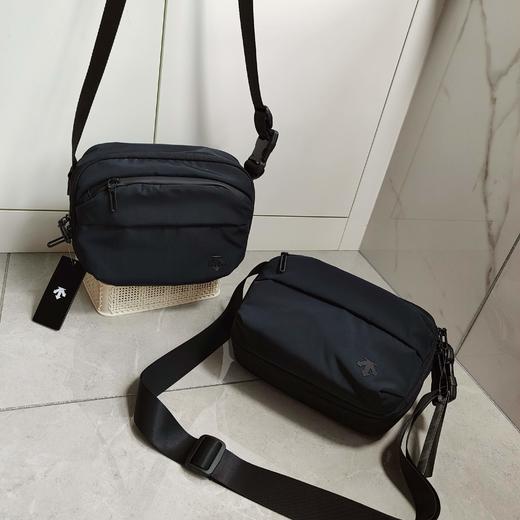 点此购买 迪桑特男女款斜肩挎包 qk 343711 商品图0