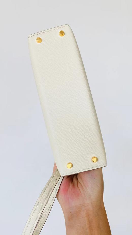 【纯手缝定制不退换】爱马仕 mini kelly 二代 奶昔白 金扣（MM） 商品图6