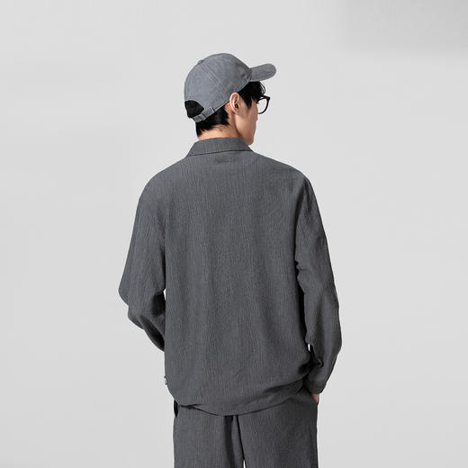 【9.5折】5楼威可多灰色莱赛尔休闲褶皱肌理外套VRW26165830吊牌价1650活动价1567 商品图3