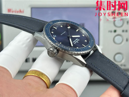 GF宝珀五十寻陶瓷系列 陶瓷壳 男士腕表——高科技缎面灰色陶瓷光泽亮丽、高硬度、不变色、不沾污、不易磨损 商品图5