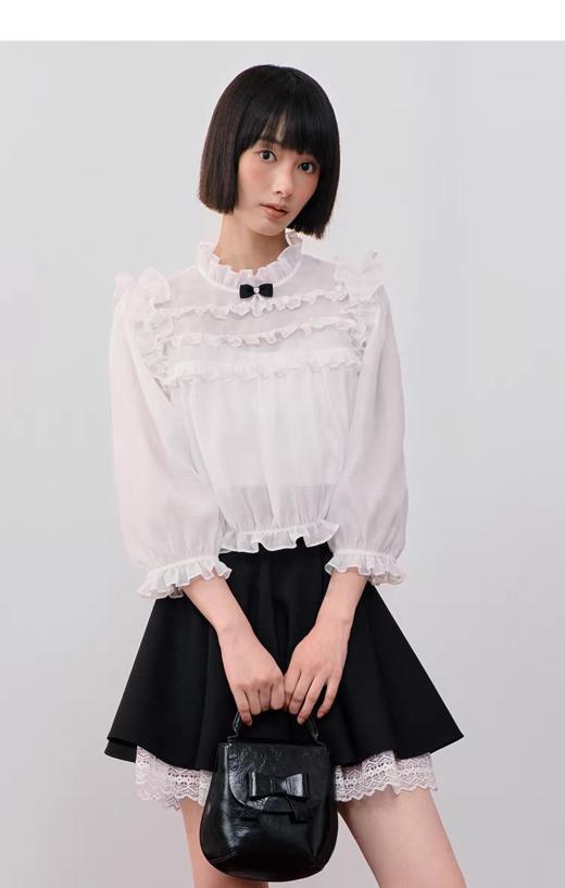 4楼AIVEI2026春衬衣，吊牌价980，折后价882 商品图1