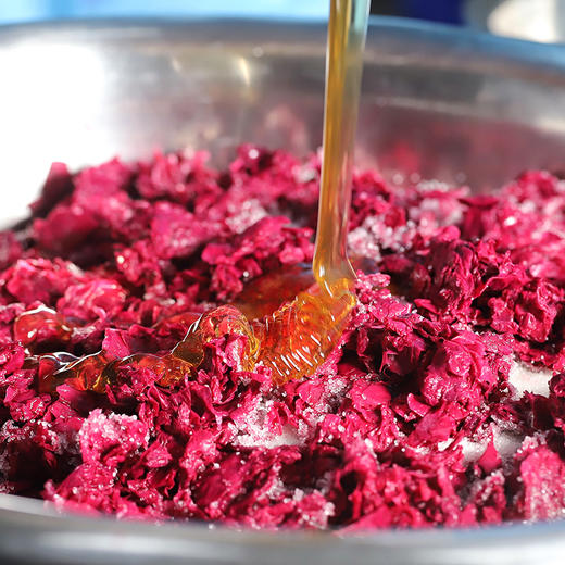 云南【有机玫瑰花酱】精选有机重瓣红玫瑰，自然发酵180天，玫瑰酱汁花香柔和悠长、甜而不腻，不含防腐剂、不添加食用香精、不添加色素，有机认证！ 商品图2