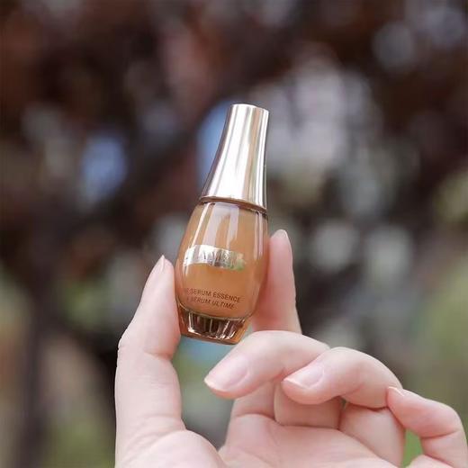 【任选4件198元加赠莱珀妮面膜1片】海蓝之谜鎏金焕颜密集赋活精华露7ml【99元任选2件】 商品图2