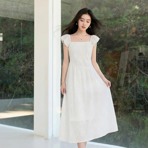 三彩2026夏季新款法式绣花连衣裙飞飞袖度假A字裙浪漫小白裙S 商品图3
